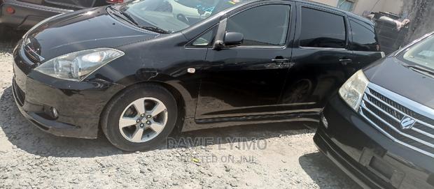 Toyota Wish 2004 Black