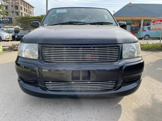Toyota Succeed 2002 Black