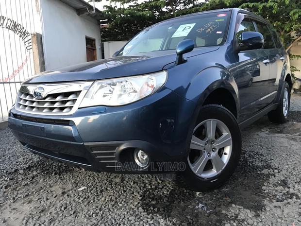 Subaru Forester 2011 Gray