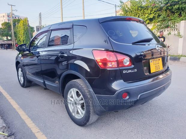 Nissan Dualis 2007 Black