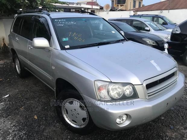 Toyota Kluger 2005 Silver