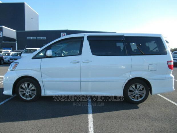 Toyota Alphard 2005 Pearl