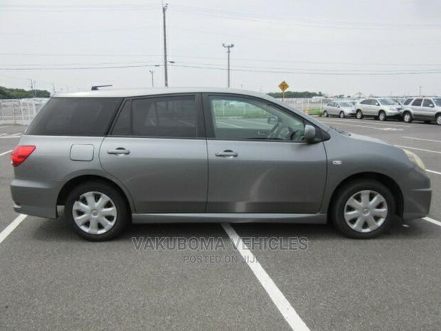 Nissan Wingroad 2006 Gray