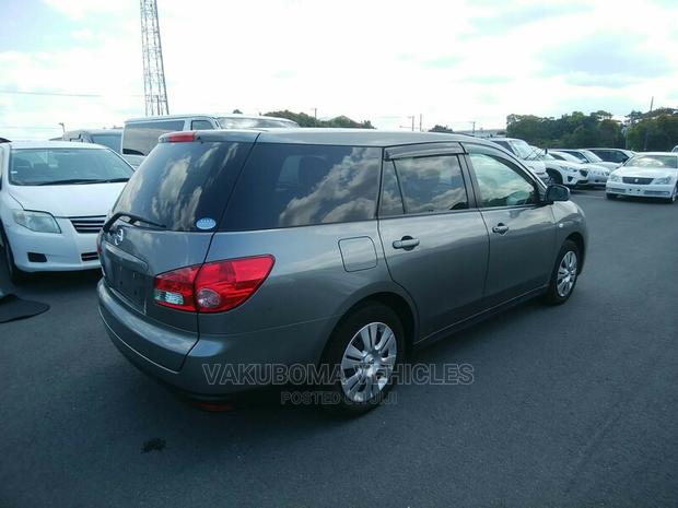 Nissan Wingroad 2015 Gray