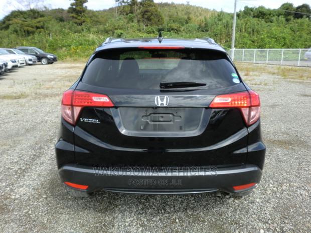Honda Vezel 2015 Black
