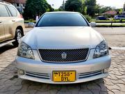Toyota Crown 2005 Silver for sale