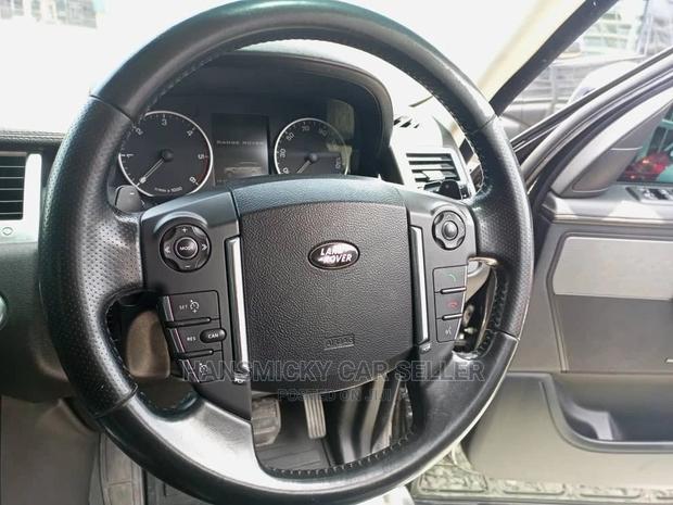 Land Rover Range Rover Sport 2012 Black