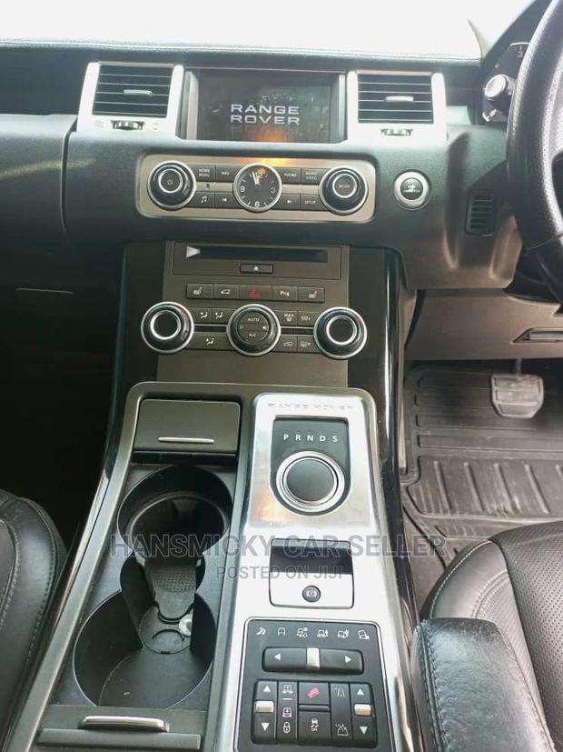 Land Rover Range Rover Sport 2012 Black
