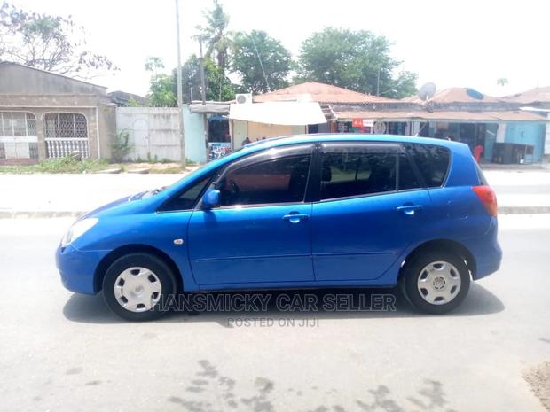 Toyota Corolla Spacio 2004 Blue