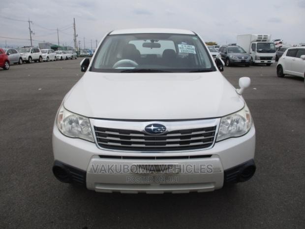 Subaru Forester 2011 Pearl