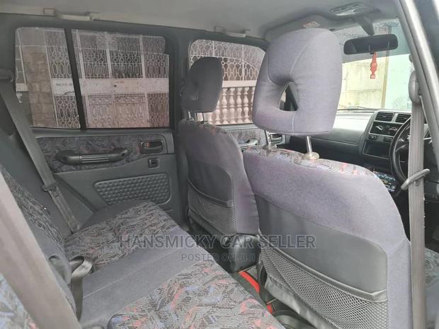 Toyota RAV4 1999 Black