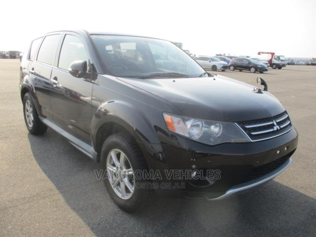 Mitsubishi Outlander 2011 Black