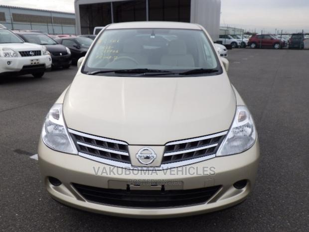 Nissan Tiida 2009 Gold