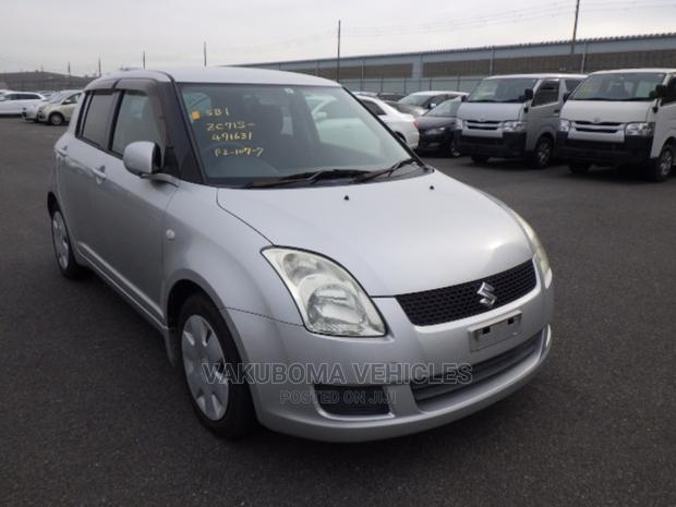 Suzuki Swift 2009 Silver