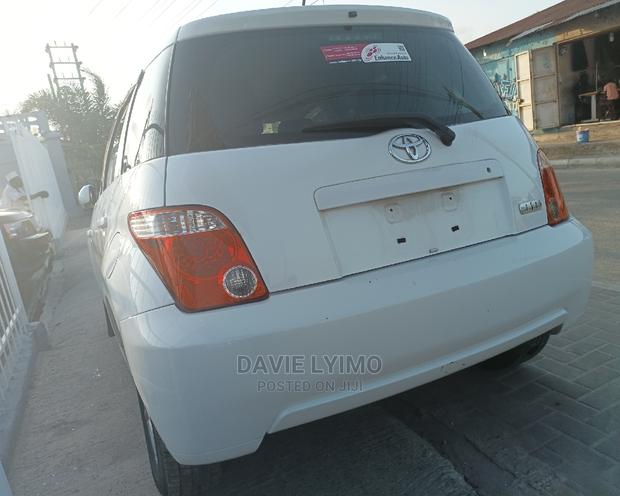 Toyota IST 2006 Pearl