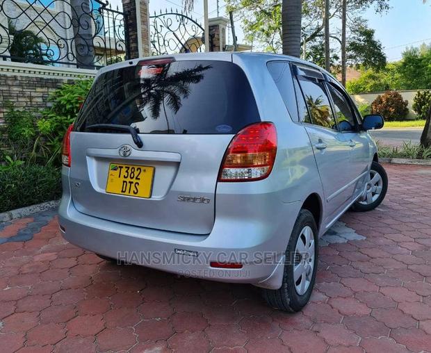Toyota Corolla Spacio 2007 Silver