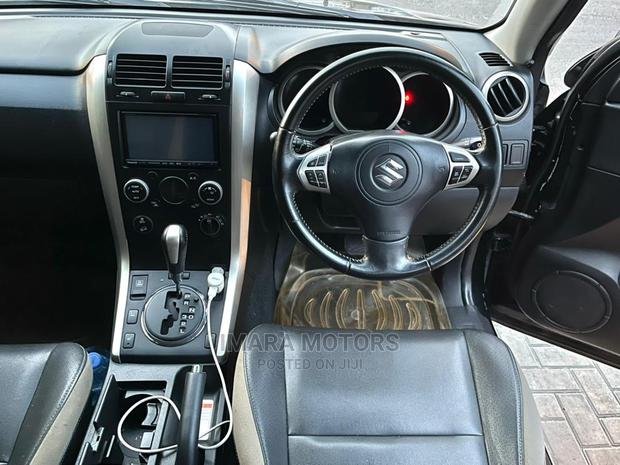 Suzuki Escudo 2014 SV Premium Black