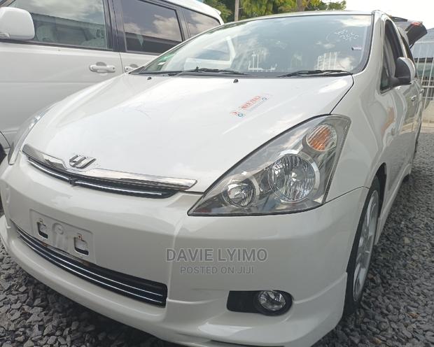 Toyota Wish 2003 White