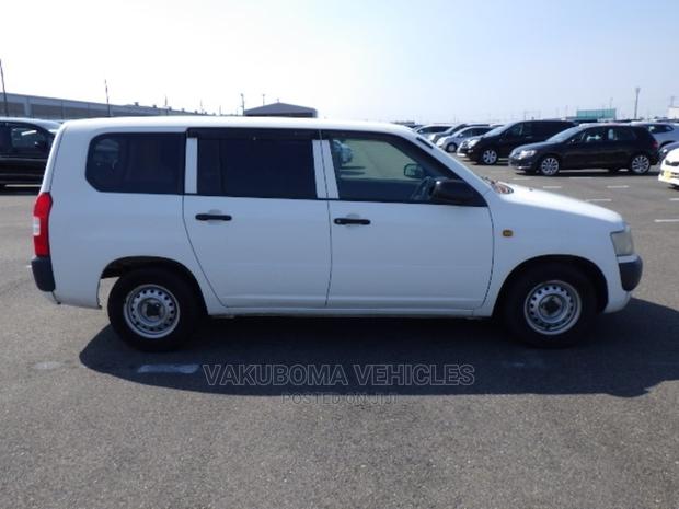 Toyota Probox 2005 Pearl