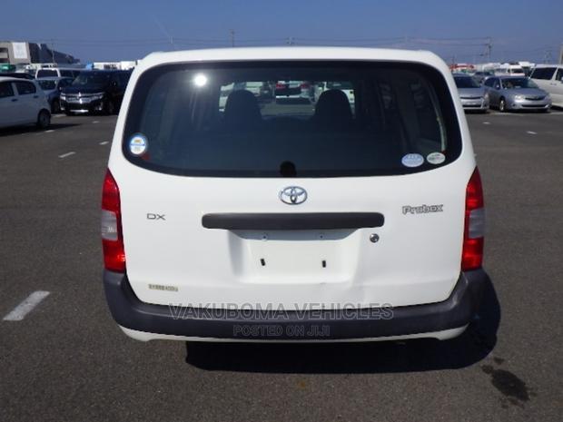 Toyota Probox 2005 Pearl