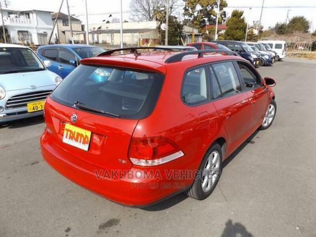 Volkswagen Golf Variant 2009 Red
