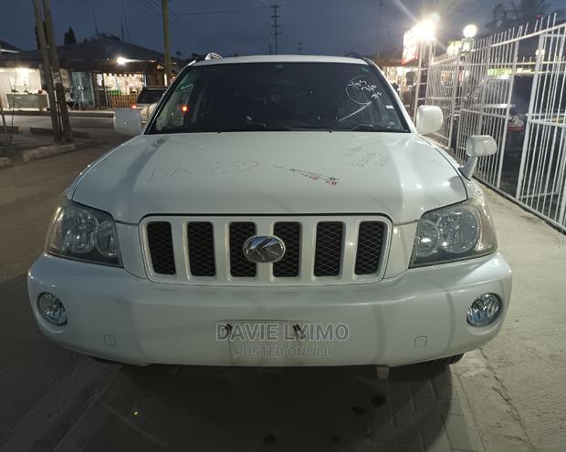 Toyota Kluger 2002 Pearl