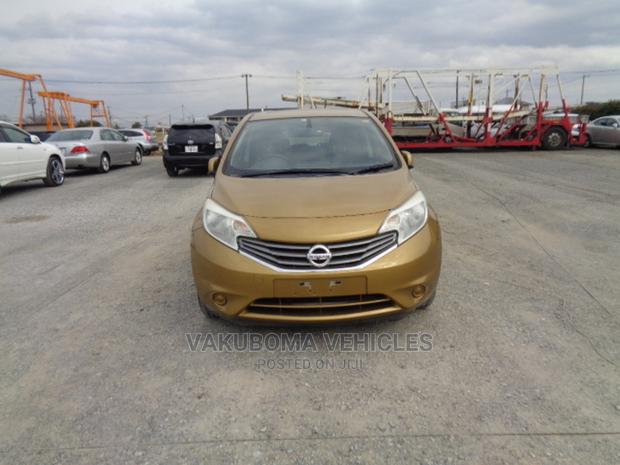 Nissan Note 2013 Gold