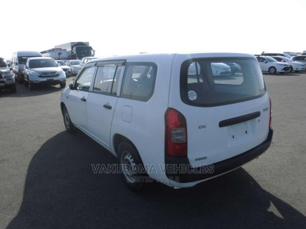 Toyota Probox 2004 Pearl