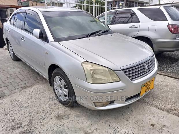 Toyota Premio 2002 Silver