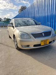 Toyota Premio 2004 Gold for sale