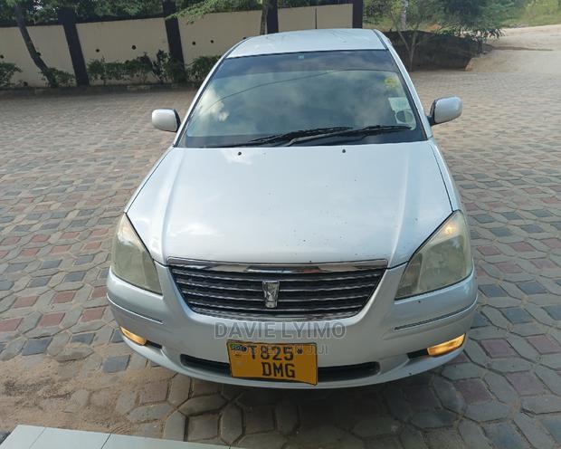 Toyota Corona 2002 Silver