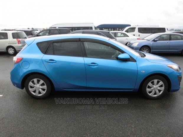 Mazda Axela 2011 Blue