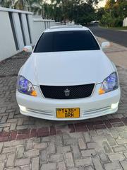 Toyota Crown 2006 White for sale