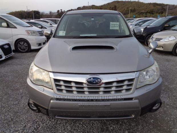 Subaru Forester 2011 Gray