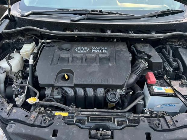 Toyota Wish 2010 Black
