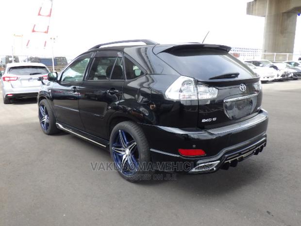 Toyota Harrier 2004 Black