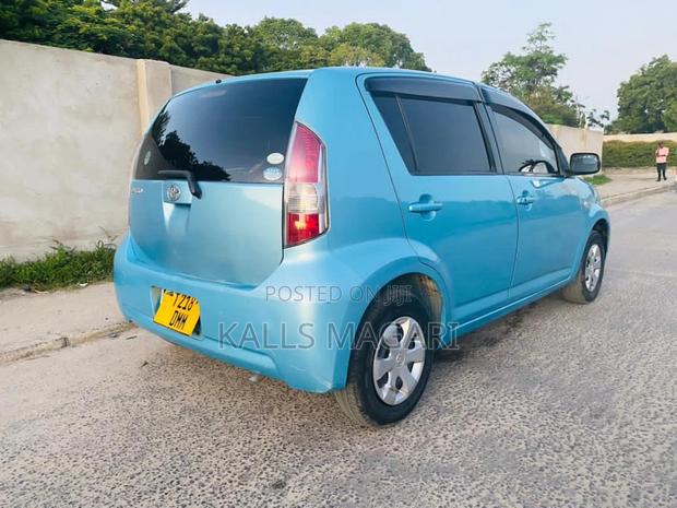 Toyota Passo 2005 Blue