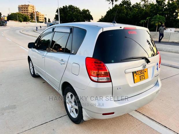 Toyota Corolla Spacio 2003 Silver