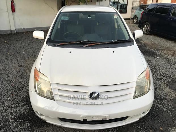 Toyota IST 2007 White