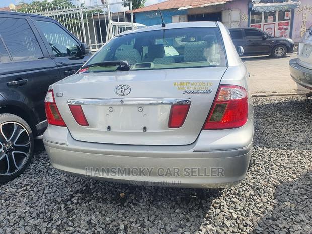 Toyota Premio 2004 Silver