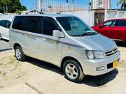 Toyota Noah 2003 Silver for sale