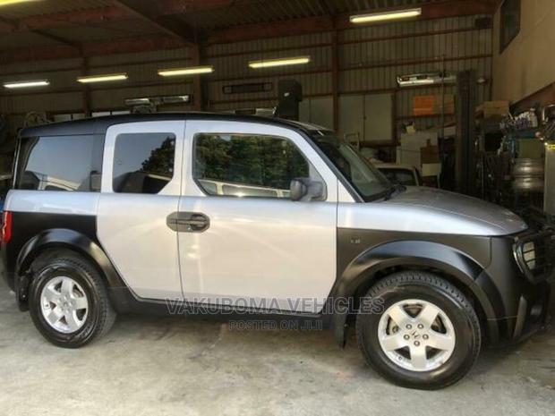 Honda Element 2003 Silver