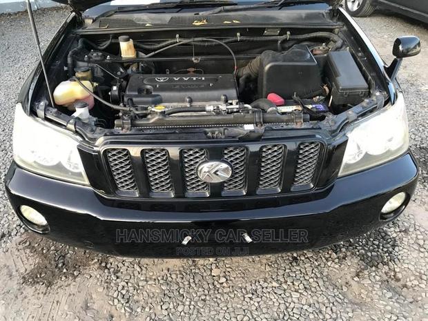 Toyota Kluger 2002 Black