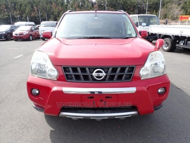 Nissan X-Trail 2010 Red