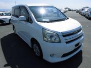 Toyota Noah 2007 Pearl for sale