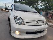 Toyota IST 2005 White for sale