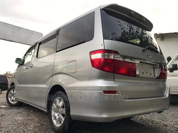 Toyota Alphard 2007 Silver