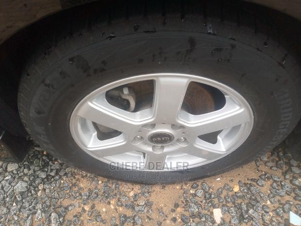 Toyota Corolla Rumion Hatchback 1.5 FWD 2010 Black