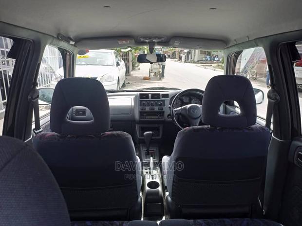 Toyota RAV4 1999 White