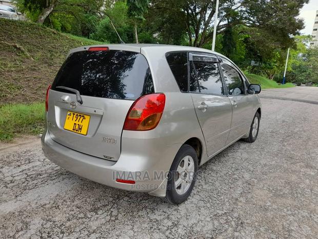 Toyota Corolla Spacio 2004 Silver